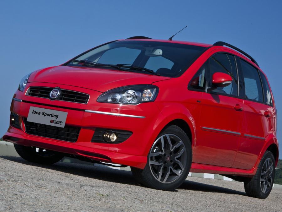  Fiat Idea Sporting 2010 года  (фото 1 из 38)